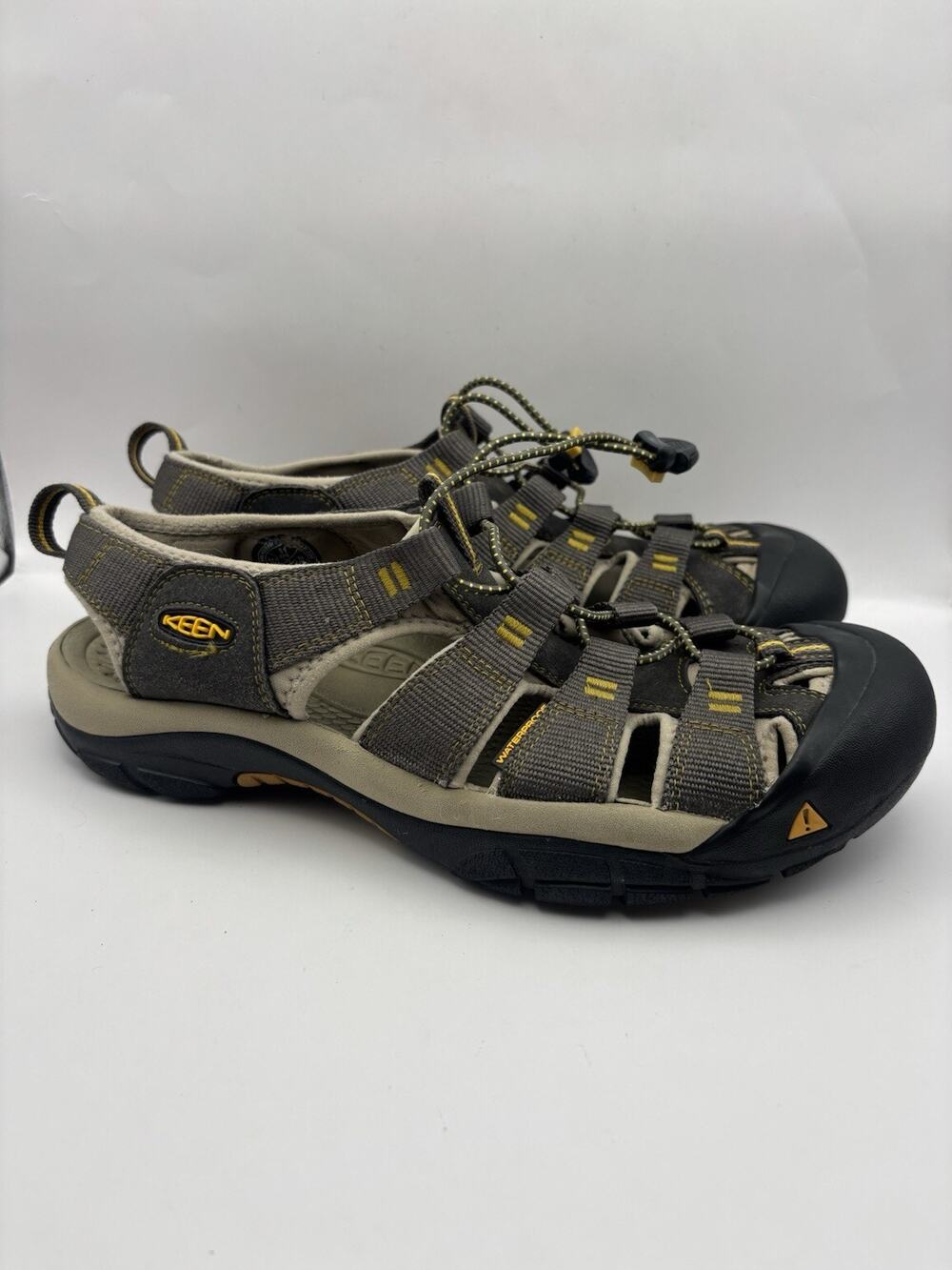 Keen Newport H2 Brown Sandals Men Size 11